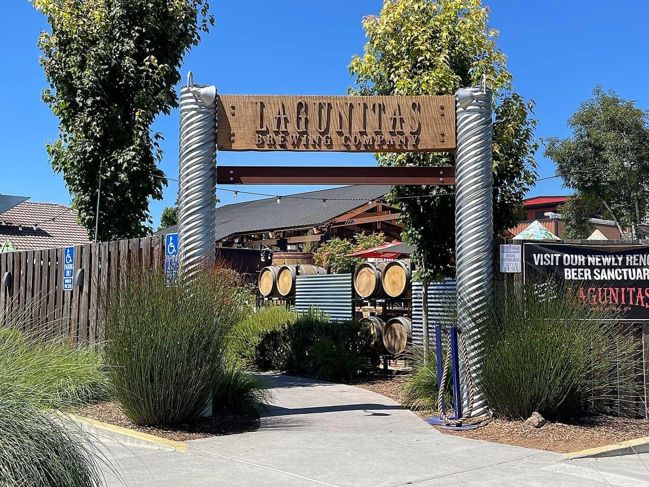 Lagunitas Brewing Co.